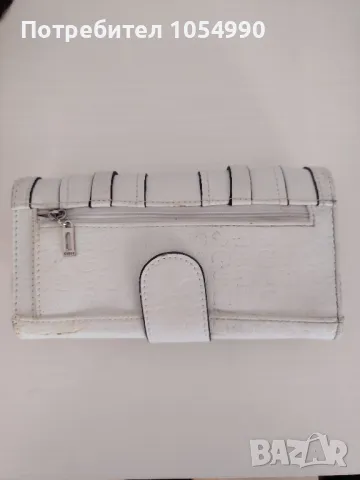 Дамско портмоне Guess , снимка 3 - Портфейли, портмонета - 49889311
