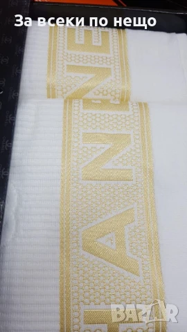 Chanel Луксозни Хавлии - 2бр. в кутия - Налични Различни Цветове Код E704, снимка 3 - Хавлиени кърпи - 51152282