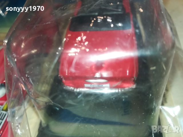 SKODA FELICIA-METAL CAR 2608251638, снимка 14 - Колекции - 51498270
