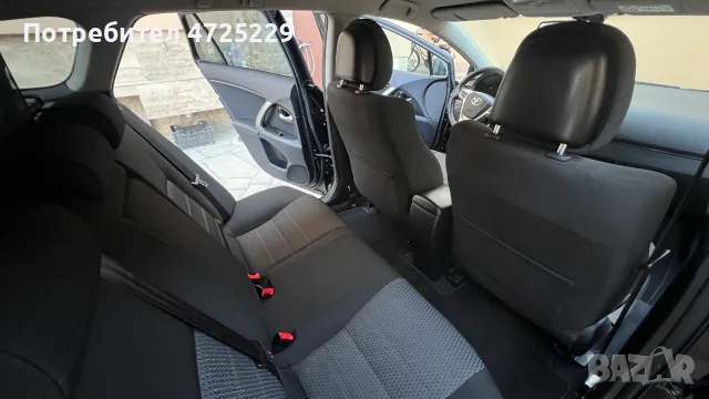 Toyota Avensis 2.2 D-4D 2014г, снимка 11 - Автомобили и джипове - 54598545