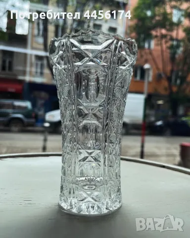 Кристална ваза с рязан ръб Височина-14.5/8.5 см Цена-20 лв, снимка 1