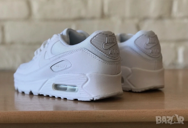 Nike Air Max 90 Triple White Wolf Grey CN8490-100 номер 39,5-40 , снимка 6 - Маратонки - 52013929
