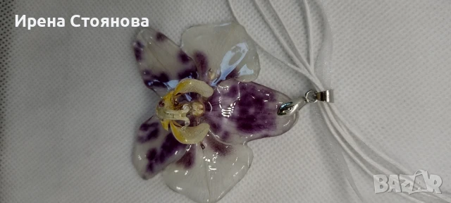 Колие с естествен цвят на орхидея. Дължината е максимално 23 см, цвета е с размери 6/6 см. , снимка 6 - Колиета, медальони, синджири - 51090611