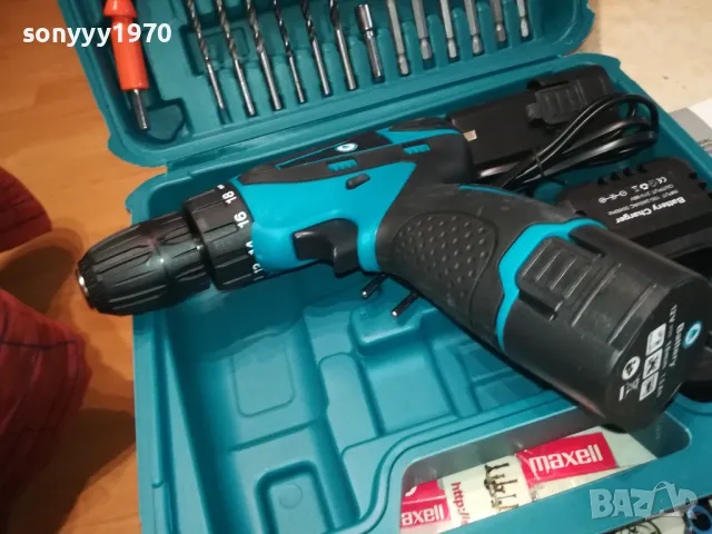 ВИНТОВЕРТ С 2 БАТЕРИИ ЗАРЯДНО И ИНСТРУМЕНТИ 2703251715