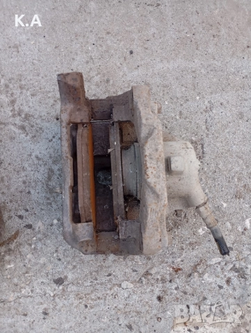 Предни спирачни апарати Renault Scenic 1.9 dci 102, снимка 4 - Части - 51913606