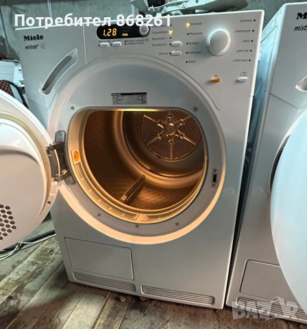Кондезна сушилня Miele T 7744 Mistral C, снимка 4 - Сушилни - 52047090
