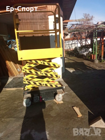 Ножична вишка Youngman Boss X3, снимка 17 - Индустриална техника - 39431581