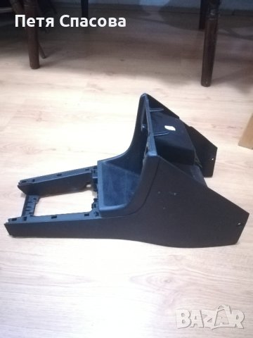 Vw Passat Wagon B3 2.0 1992 Средна конзола барче, снимка 2 - Части - 42899327