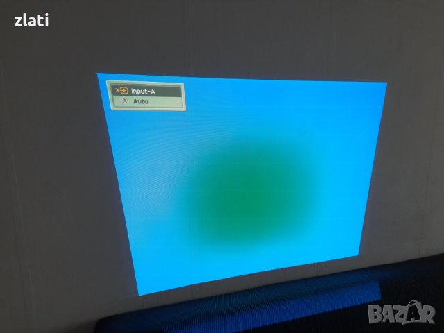 Продавам проектор Sony VPL-EX7 3LCD лампа 382 часа с лек проблем в картината, снимка 9 - Плейъри, домашно кино, прожектори - 35100273