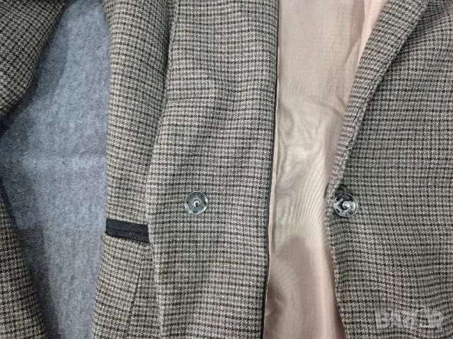 Дамски сака, снимка 9 - Сака - 50432992