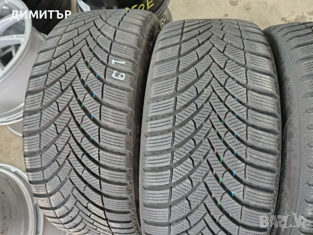 4бр.зимни гуми SEMPERIT 225 45 18 DOT22 цена за брой, снимка 2 - Гуми и джанти - 55791327