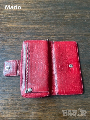 Petek дамски червен кожен портфейл, снимка 2 - Портфейли, портмонета - 53219552