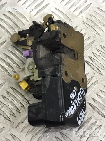 Задна лява брава Jeep Grand Cherokee,2006г.