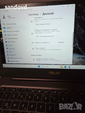Лаптоп ASUS -UX305F цена 90 евро, снимка 3 - Лаптопи за дома - 56209546