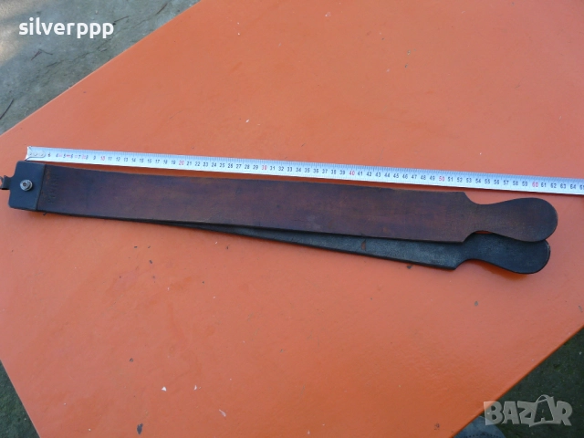  Стар бръснарски каиш 