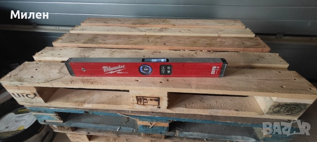 Дигитален нивелир Milwaukee REDSTICK, 60 см, снимка 5 - Други инструменти - 52646291