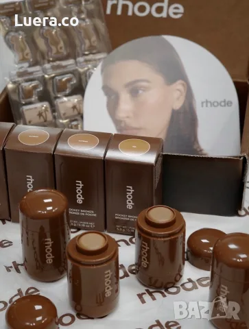 Rhode Pocket Bronze от Hailey Bieber |
всички 8 нюанса кремообразен бронзант оригинален нов bronzer
