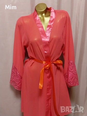 VIKTORIA L Розов халат с дантела , снимка 2 - Нощници - 54011668