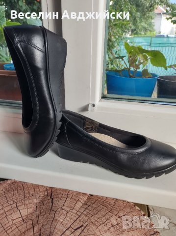 Класически изчистени дамски обувки на 4см платформа при петата, снимка 2 - Дамски ежедневни обувки - 37075360