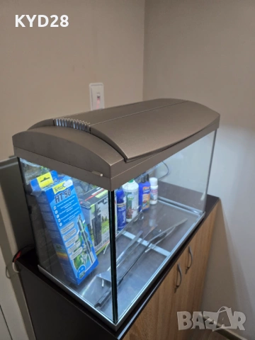 Продавам 60 литра аквариум, снимка 5 - Аквариуми - 54091938