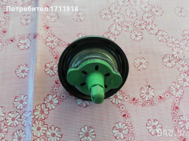 Капачка на резервоара капак БМВ Е46, снимка 2 - Аксесоари и консумативи - 37266795