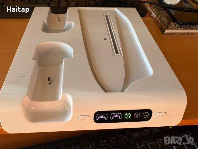 Поставка с охлаждане за PS5 Slim