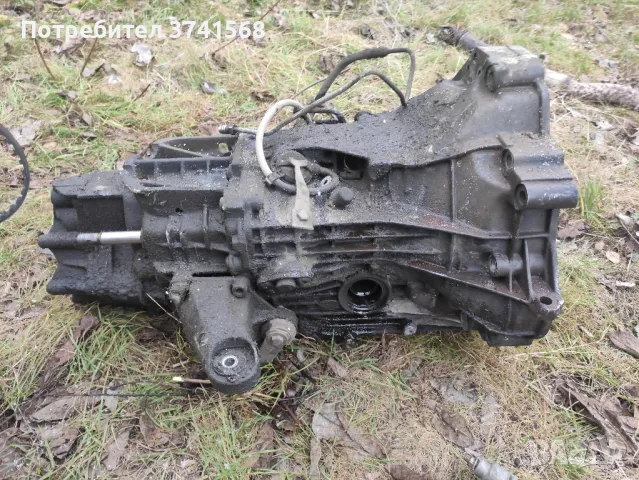 продавам скоростна кутия Ауди 80 Б4 