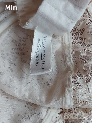 Hunkemoller 85 F Дантелен сутиен цвят екрю , снимка 7 - Бельо - 54035319