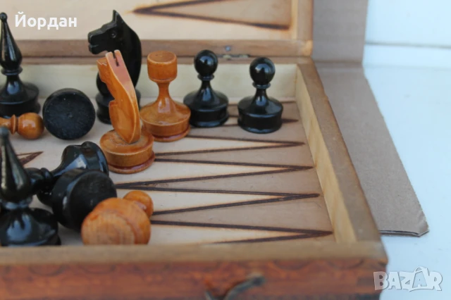 Стар дървен шах , снимка 9 - Други ценни предмети - 50585044