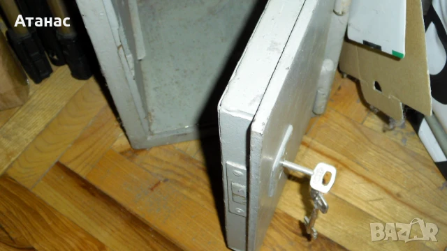 Каса /сейф/ огнеупорна и противоудърна, снимка 5 - Сейфове и каси - 50531403