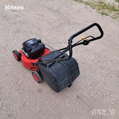 Бензинова косачка BRIGGS N STRATTON , снимка 6 - Градинска техника - 54252844