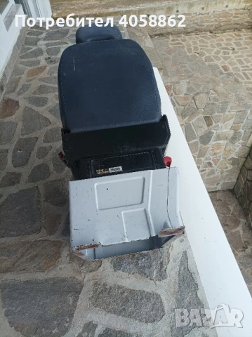 седалка за бус, снимка 4 - Аксесоари и консумативи - 50487411