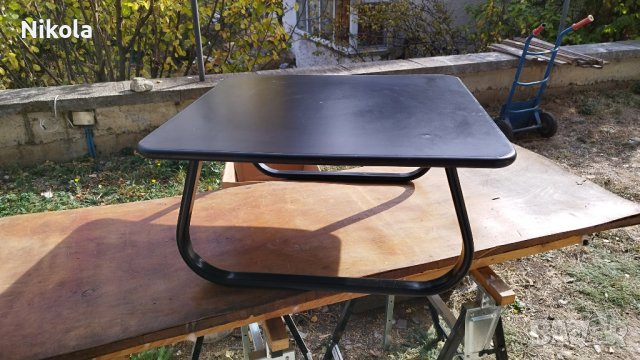 Масичка холна - черна помощна офис маса 70/70/33см