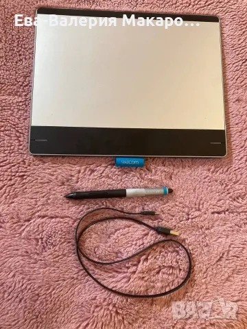  Графичен таблет Wacom Intuos Pen & Touch Medium (CTH-680)