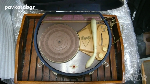 Ретро грамофон , снимка 7 - Грамофони - 53120989