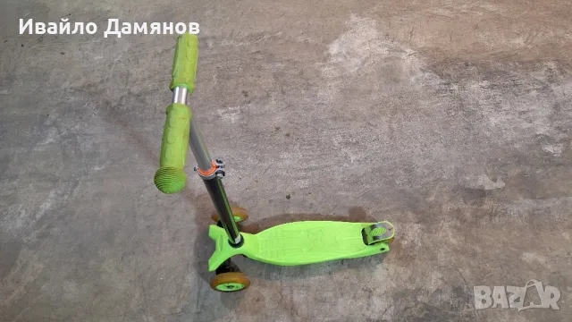 Тротинетка 21st scooter със Светещи гуми. Максимална 60кг, снимка 4 - Скутери и тротинетки - 47646460