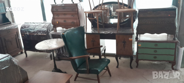 Старинни и антикварни мебели, снимка 8 - Секции и витрини - 33595437