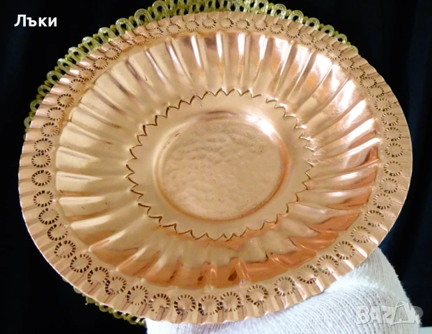 Медна купичка,чиния,чиста червена мед. 