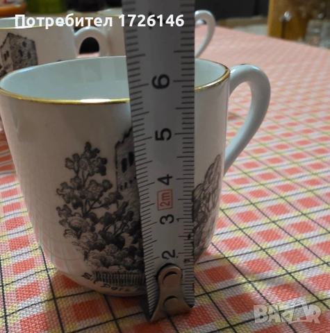 Шведски порцеланови чашки със златен кант , снимка 4 - Чаши - 54043317