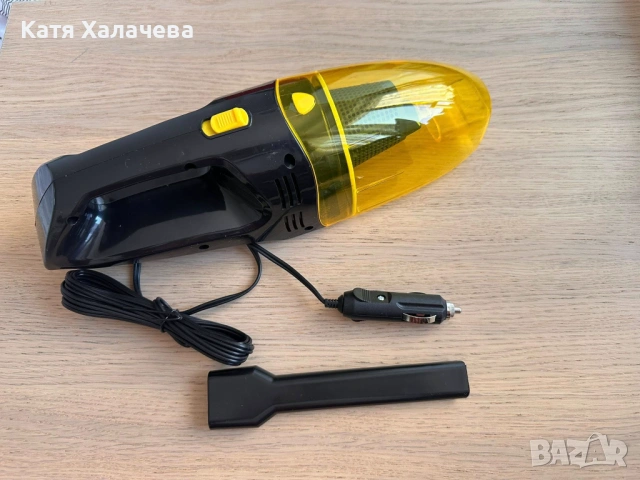 Продавам Нова Прахосмукачка за кола Dunlop , 12 V , нова, неизползвана .  Цена - 25 Евро , снимка 3 - Прахосмукачки - 54311879