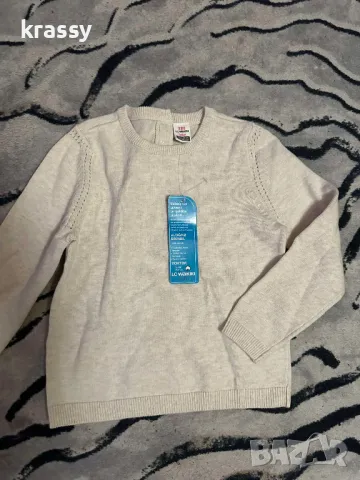 НОВ бежов детски пуловер LCWaikiki (размер 14-36 месеца)