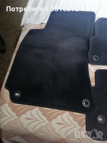 оригинални стелки за пасат от 2000 до 2005 година , снимка 3 - Аксесоари и консумативи - 44651585