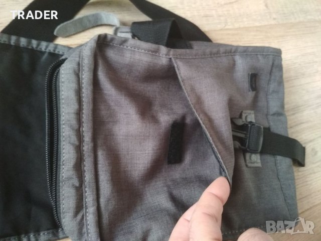 Чанта за кръст малка раничка паласка банан Quicksilver чанта за през рамо, снимка 10 - Спортна екипировка - 33735370