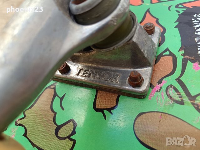 Скейтборд комплект (подарък шкурка, машинки и колелца), снимка 3 - Скейтборд, ховърборд, уейвборд - 44337368