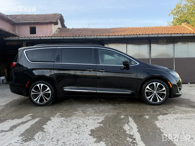 2017 Chrysler Pacifica 3,6 pentastar, снимка 4 - Автомобили и джипове - 20508581