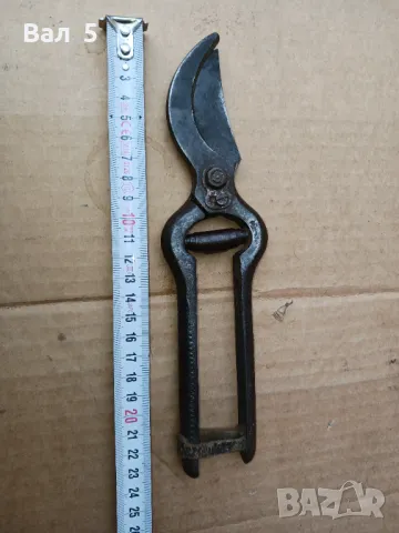 Стара лозарска ножица Велико Търново , СЪРП И ЧУК, снимка 3 - Антикварни и старинни предмети - 49823949