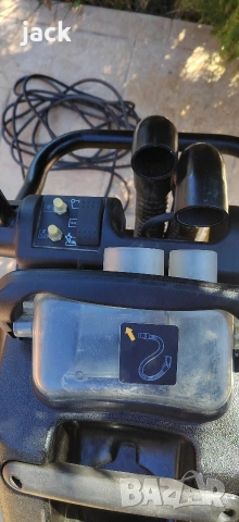 Karcher Brc 30/15 Професионален автомат/екстрактор, снимка 5 - Прахосмукачки - 53979499