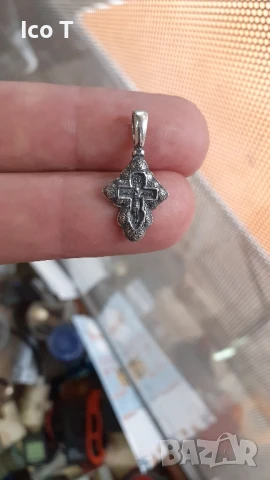 кръстчета  2 бр.