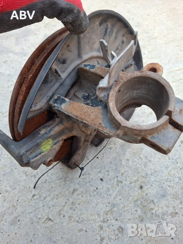 Шенкели с апарати за, голф 5, снимка 2 - Части - 54127509