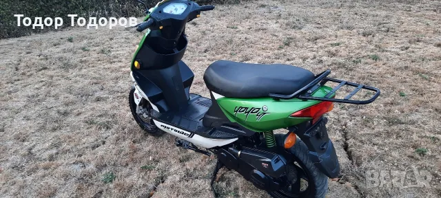 Скутер 870км. 49cc 4т. С документи , снимка 5 - Мотоциклети и мототехника - 56106288